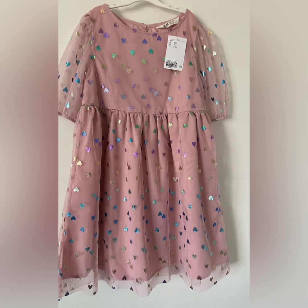 New H&M dress,size:6-7 years girls,tulle,hearts,puffy sleeves